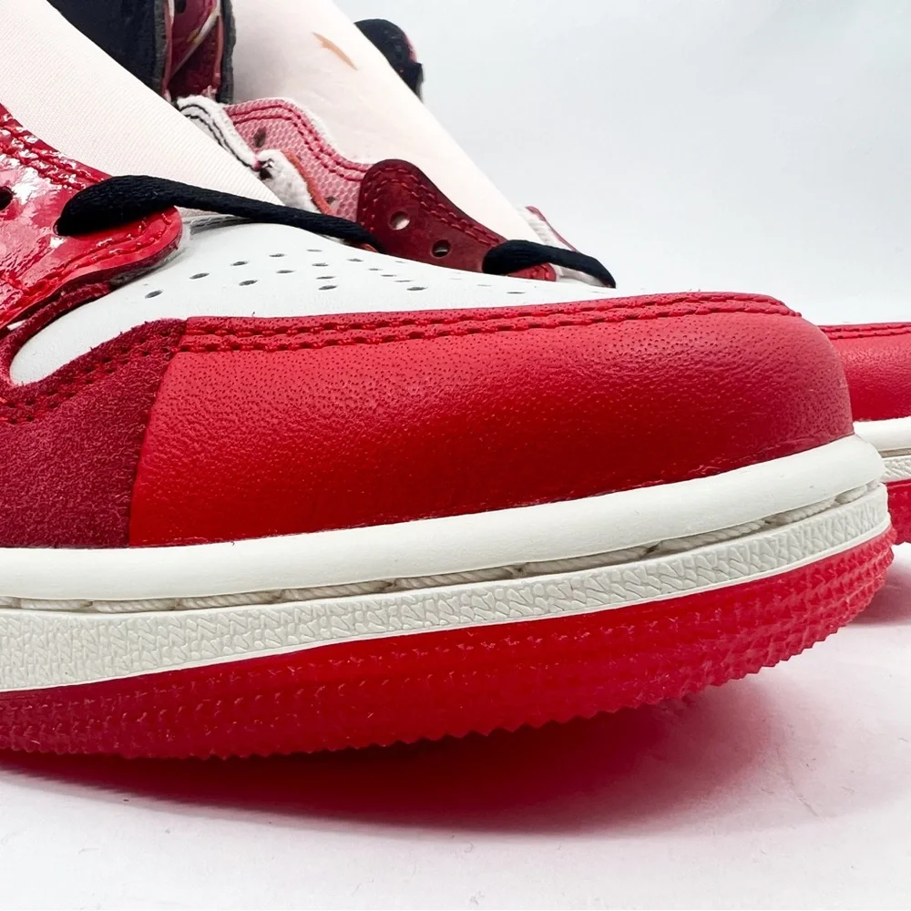 Jordan 1 High OG x Spider-Man: Next chapter - Picture 7 of 15